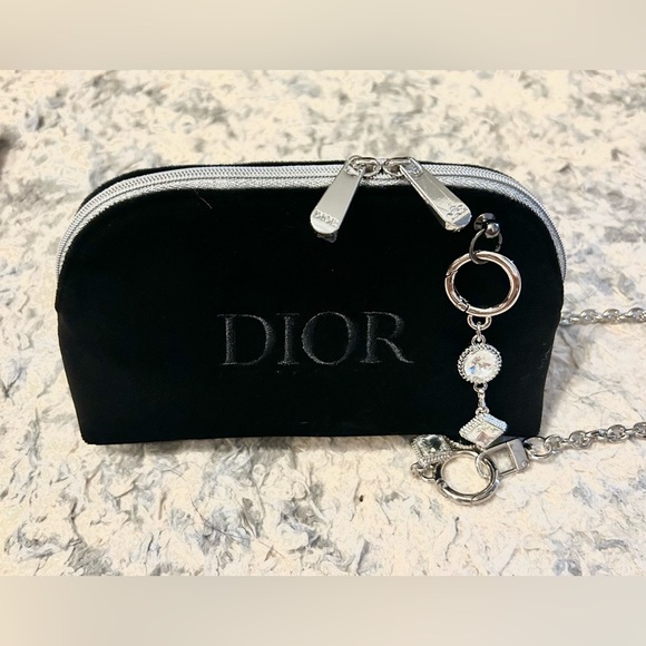 Dior beauty bag - Picture 1 of 2